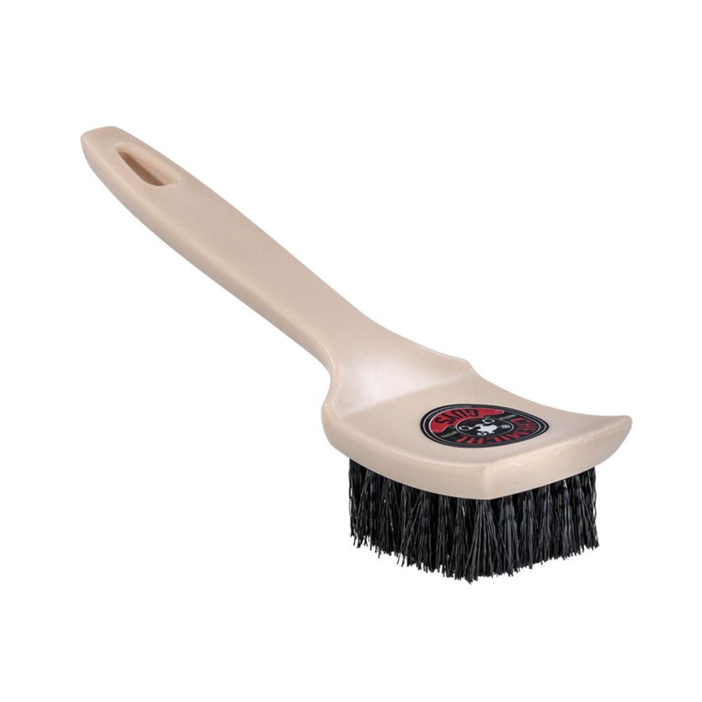 The Nifty Brush Interior Detailing Brush