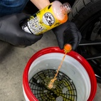 Bilschampo Bug And Tar Heavy Duty, 473 ml