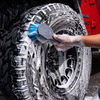 Blue stiffy heavy duty tire brush