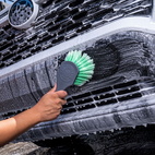 Wheelie all exterior surface and wheel brush
